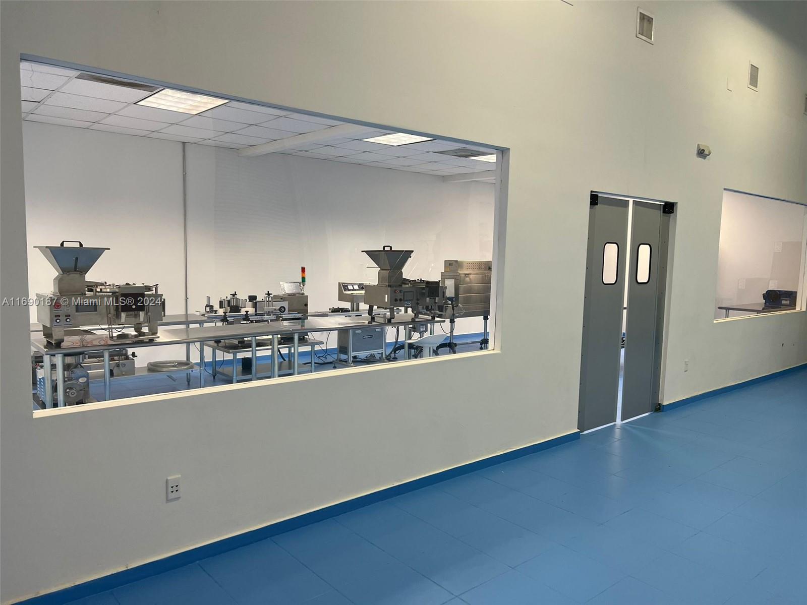 Attractive Nutraceutical Contract Packaging And Manufacturing